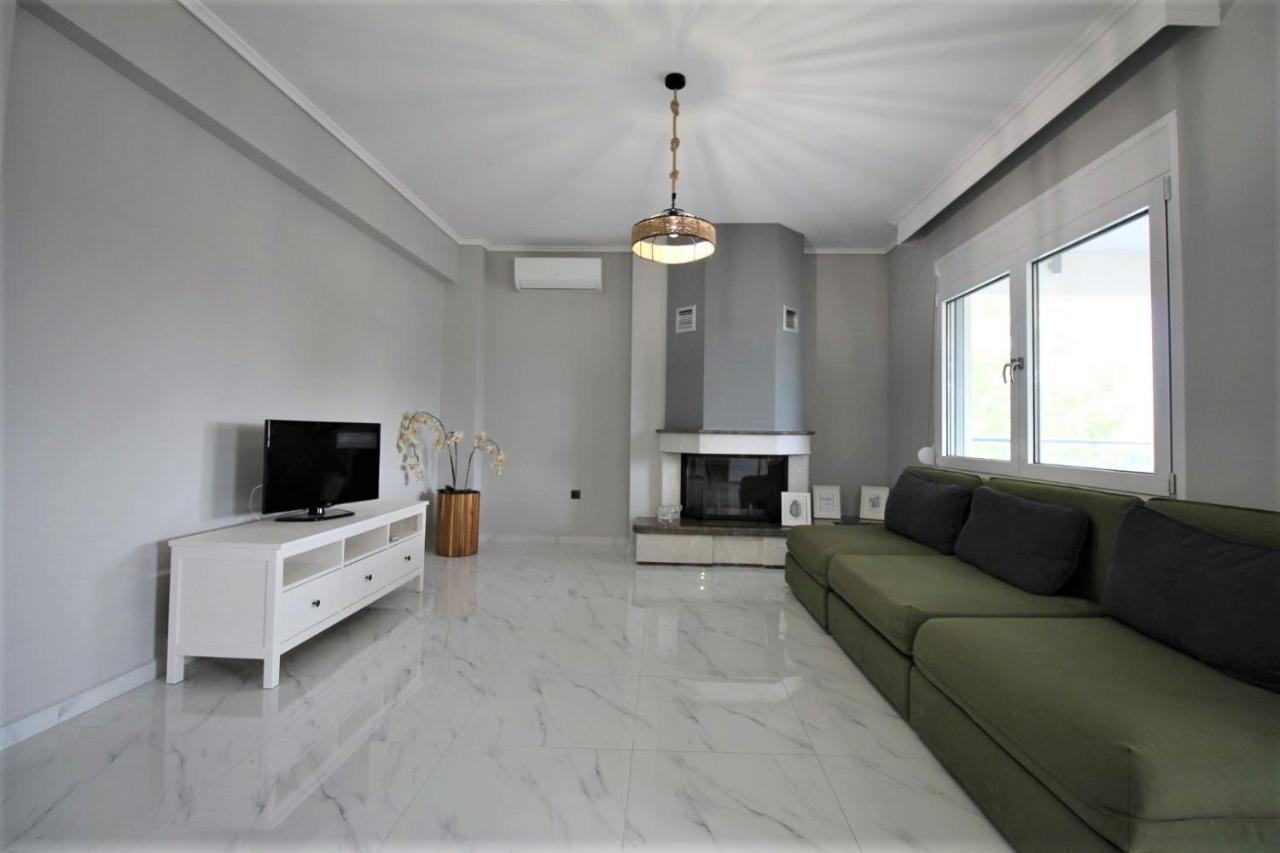 Miracle Luxury Apartments Peraía Dış mekan fotoğraf
