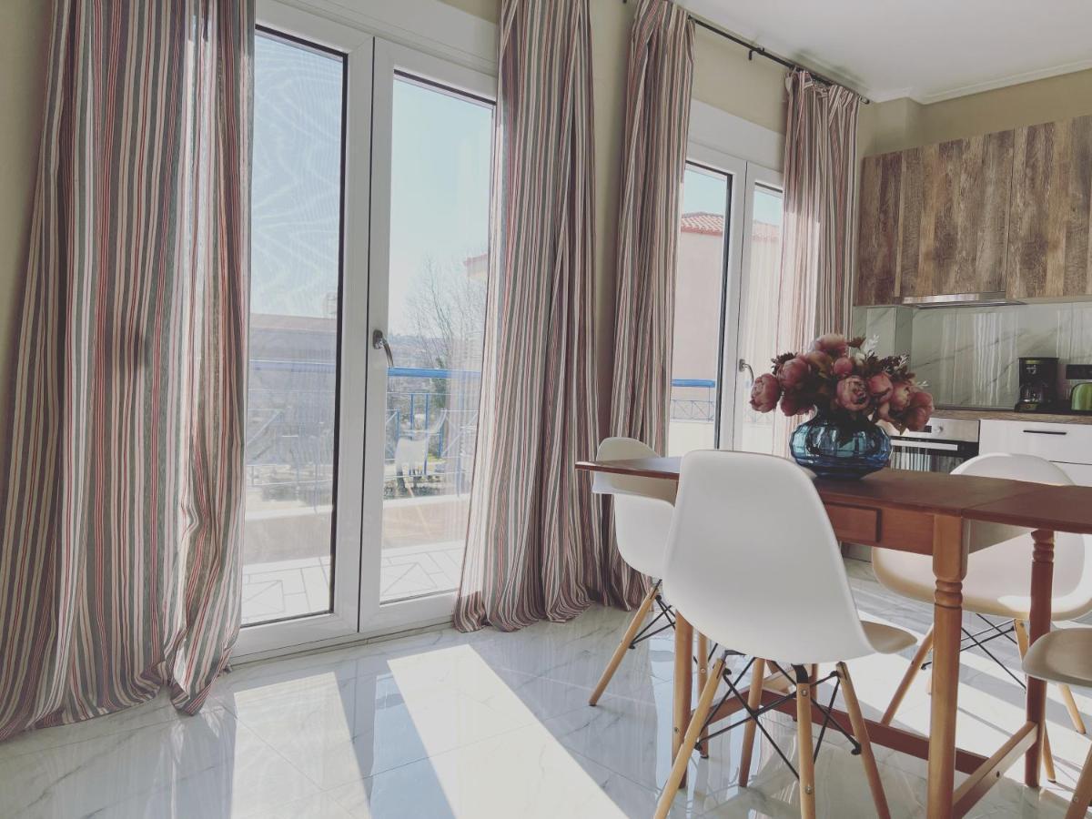 Miracle Luxury Apartments Peraía Dış mekan fotoğraf